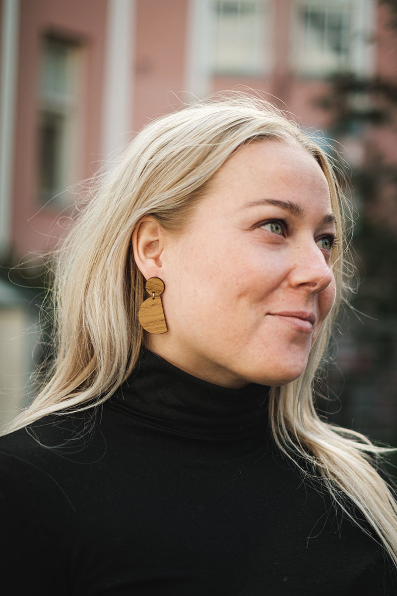 puiset korvakorut