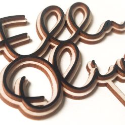 Kakkukoriste nimellä